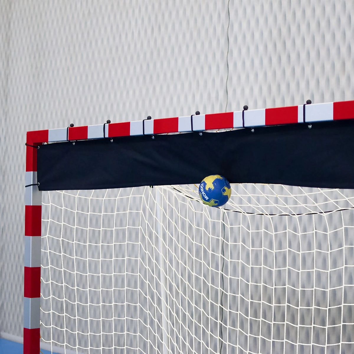 Polyester verkleiner voor handbaldoel