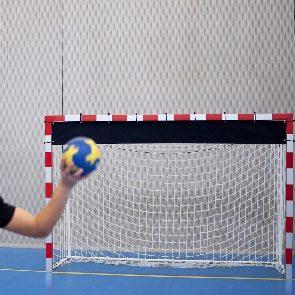 Polyester verkleiner voor handbaldoel