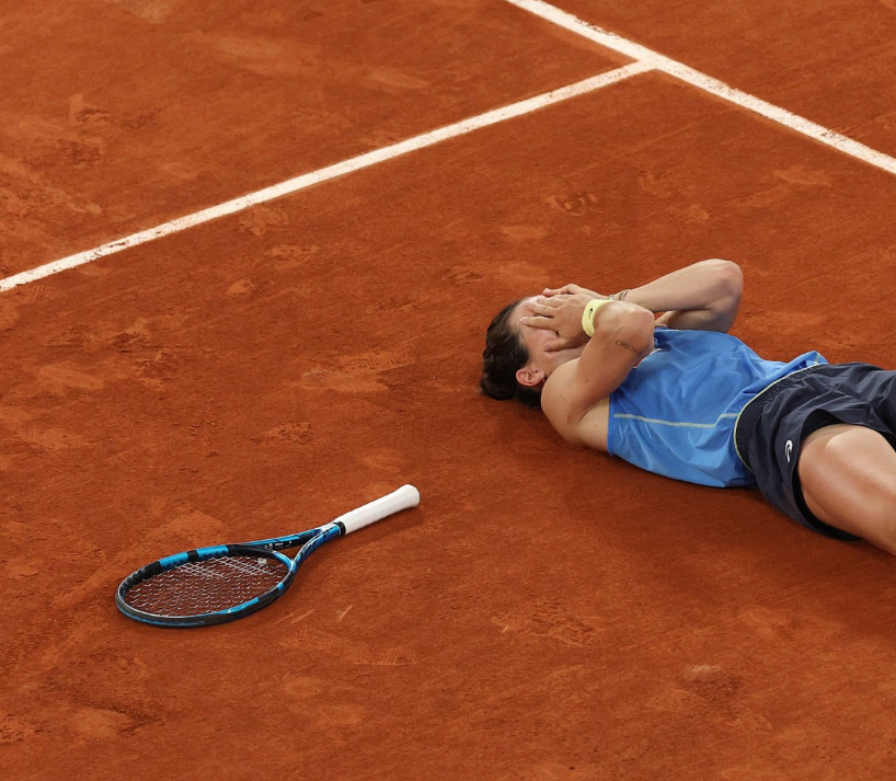 photo Lois Boisson à Roland-Garros 2025 : l’éclosion d’un talent français et l’importance de l’équipement