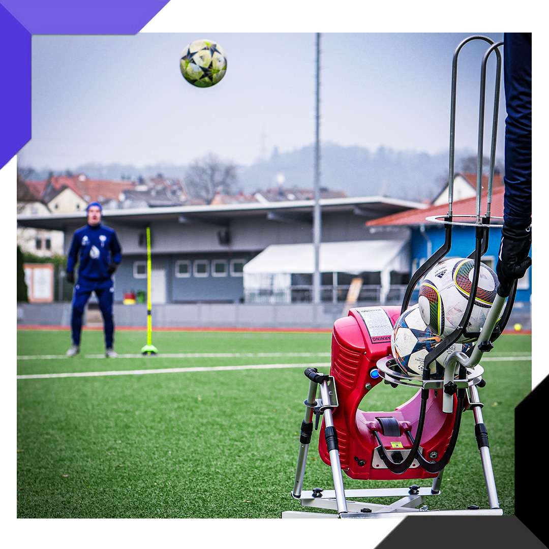 photo Quel lanceur de ballon foot choisir ? Powapass ou Ball Launcher