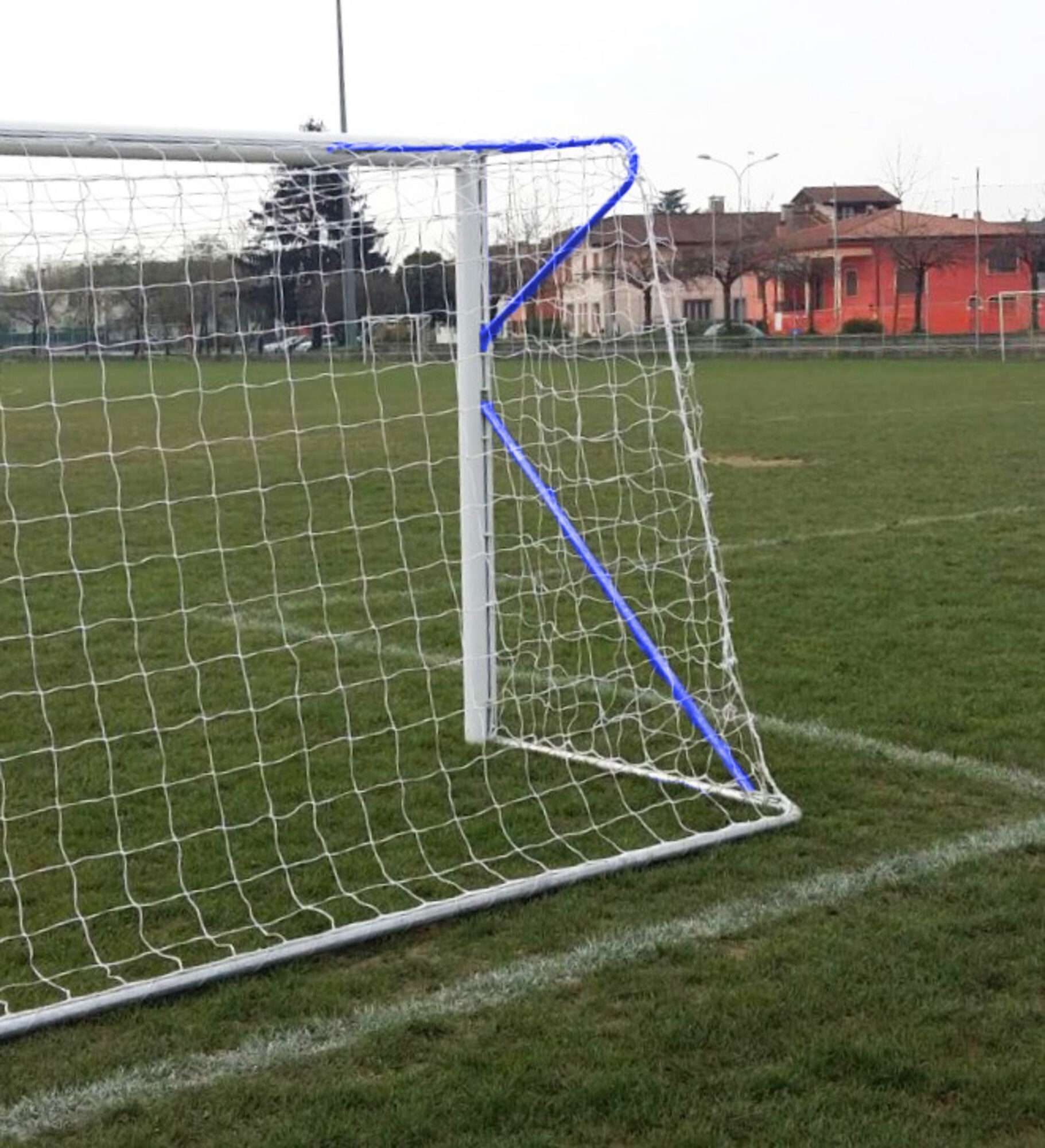 Image du produit : But de foot à 8 transportable 6 x 2.1m en aluminium - Bleu