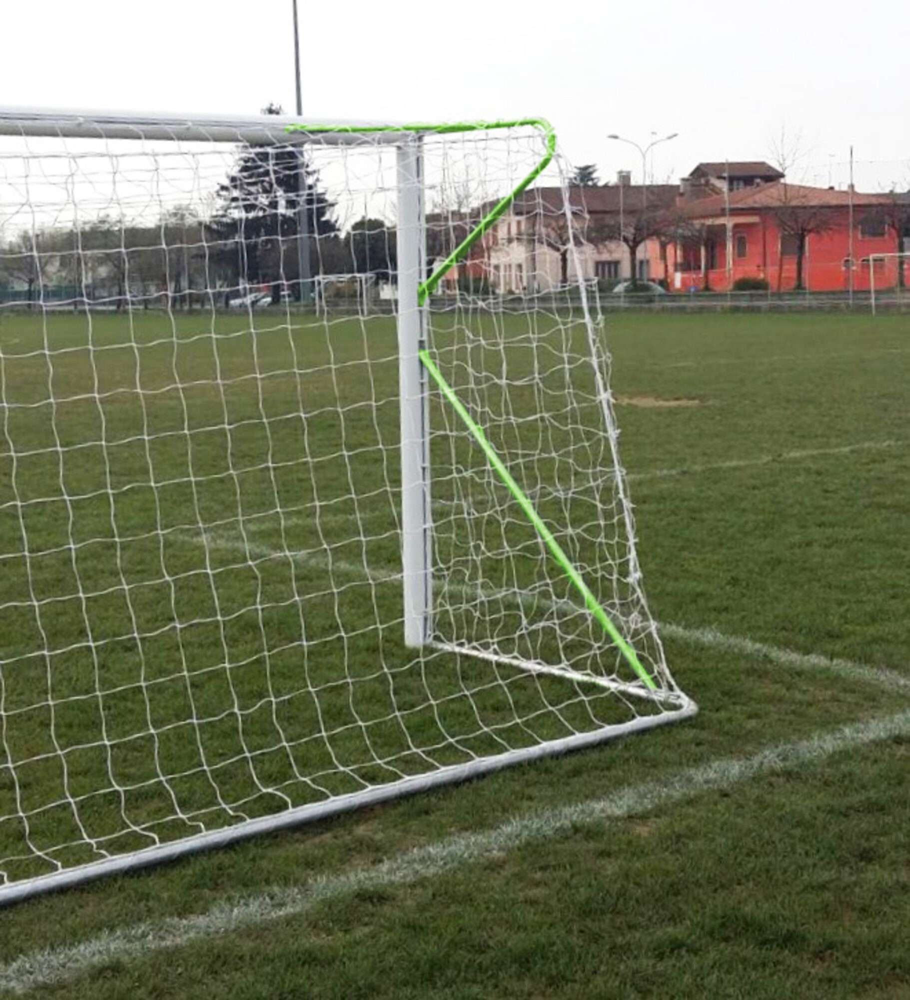 Image du produit : But de foot à 8 transportable 6 x 2.1m en aluminium - Vert