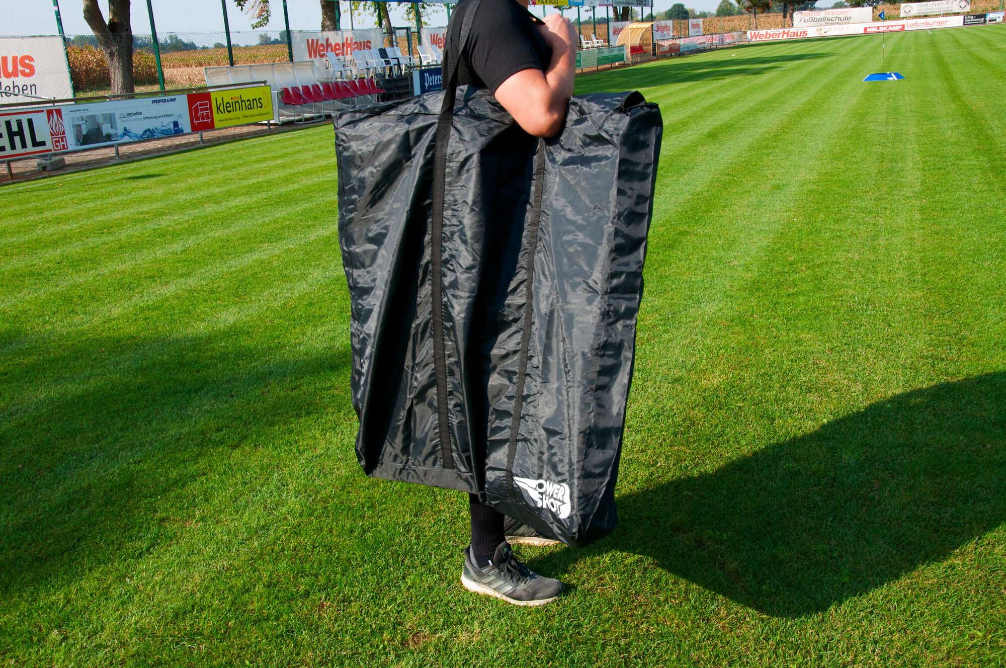 Image du produit : Kit de 10 cibles de FOOT GOLF avec jalon et drapeaux