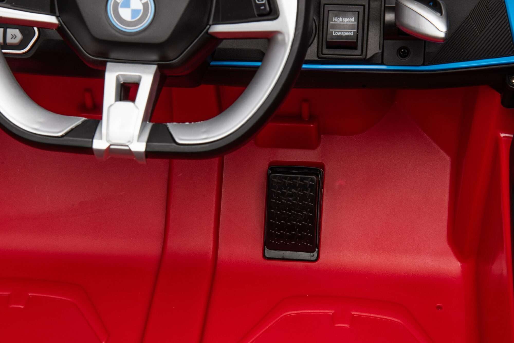 Image du produit : Voiture Électrique Enfant BMW i4 Officielle – Rouge Métallisé (3 à 8 ans)