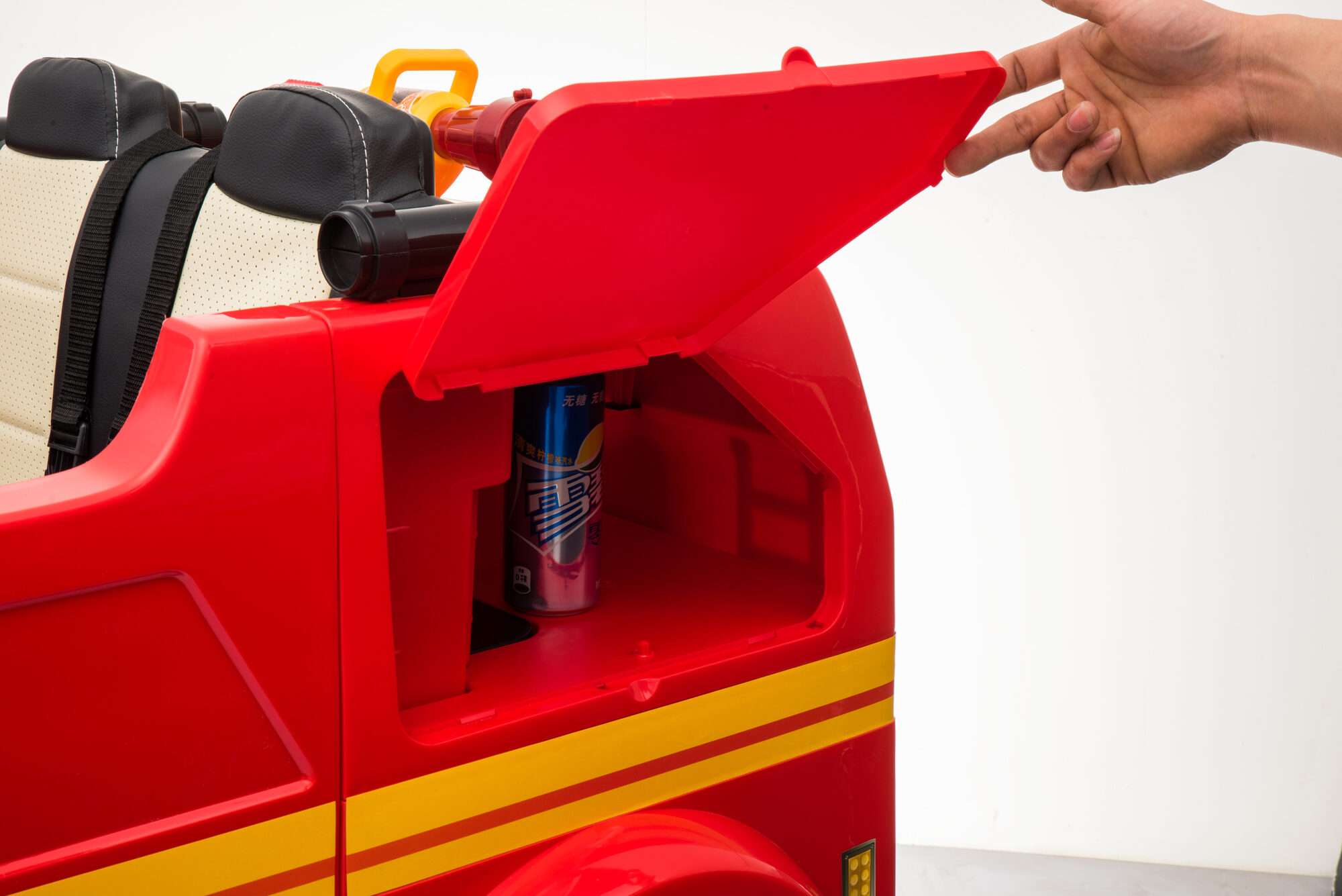 Image du produit : Fire Truck with fire alarm light (3-8 years)