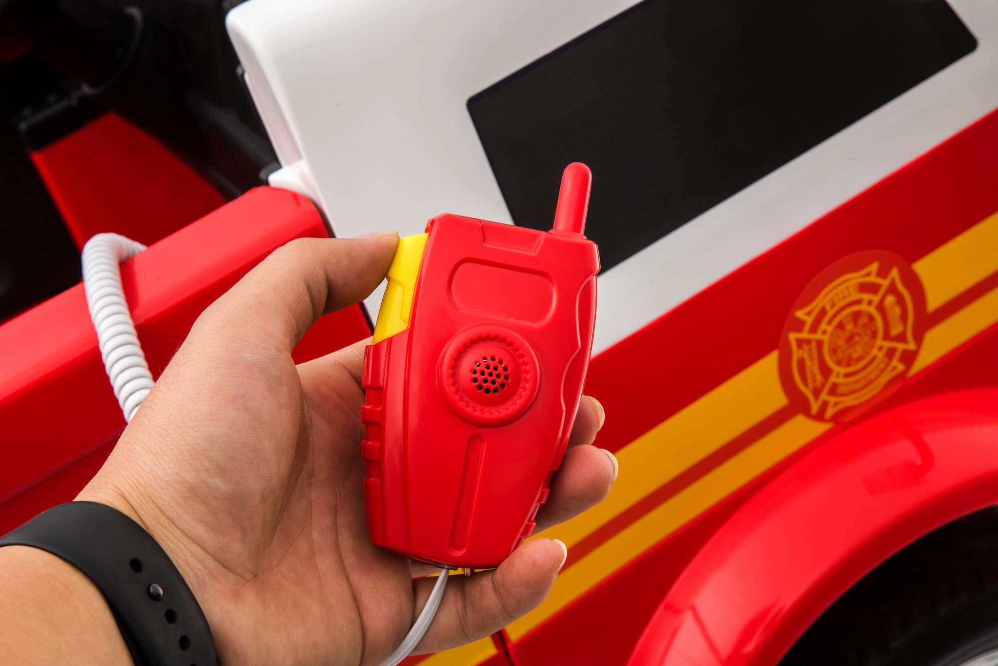 Image du produit : Fire Truck with fire alarm light (3-8 years)