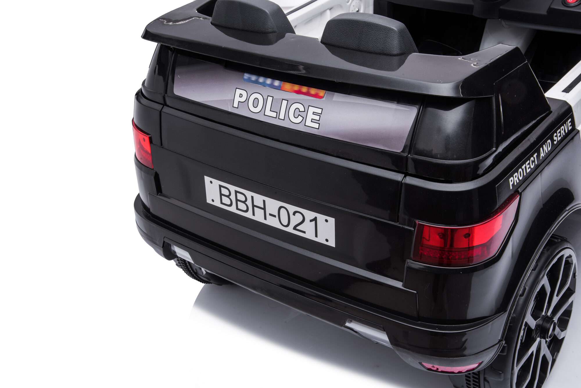 Image du produit : Police car in black color (3-8 years)