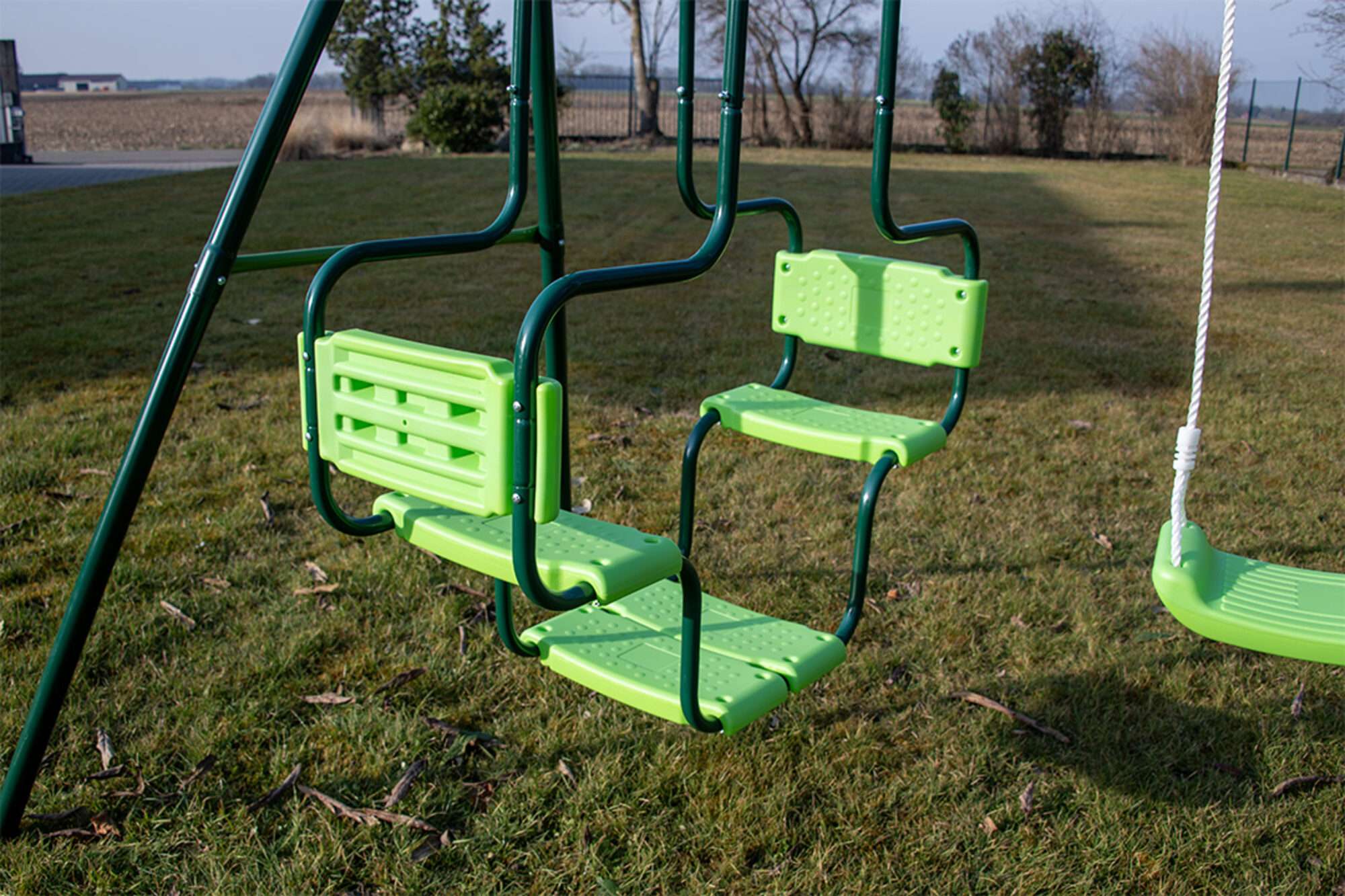 Image du produit : Balançoires trois agrès avec panier de basket