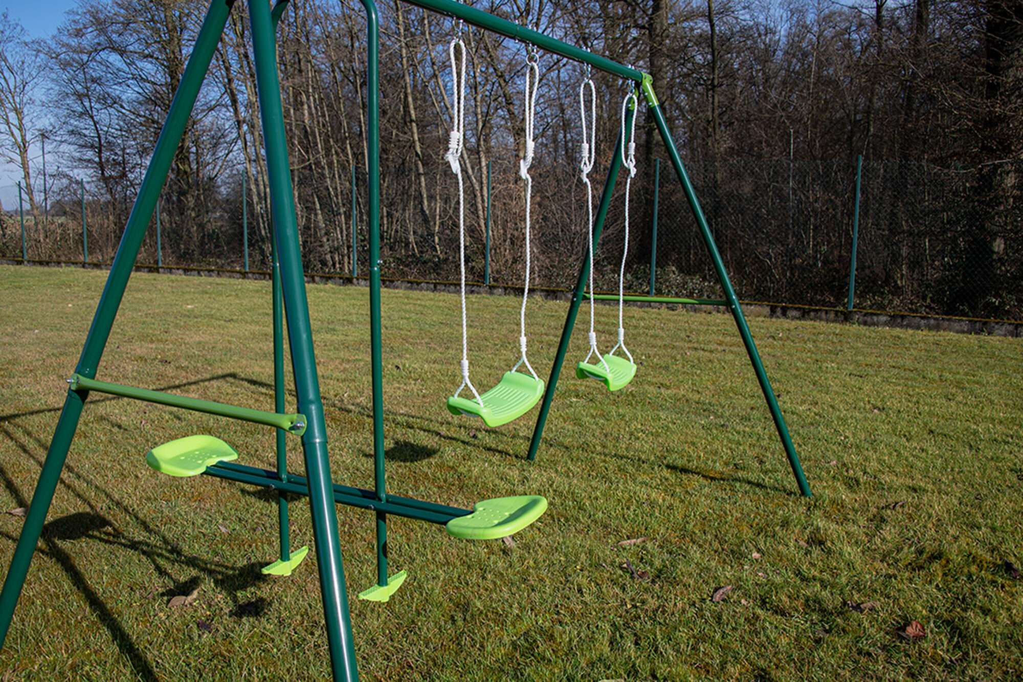 Image du produit : Balançoires trois agrès avec panier de basket