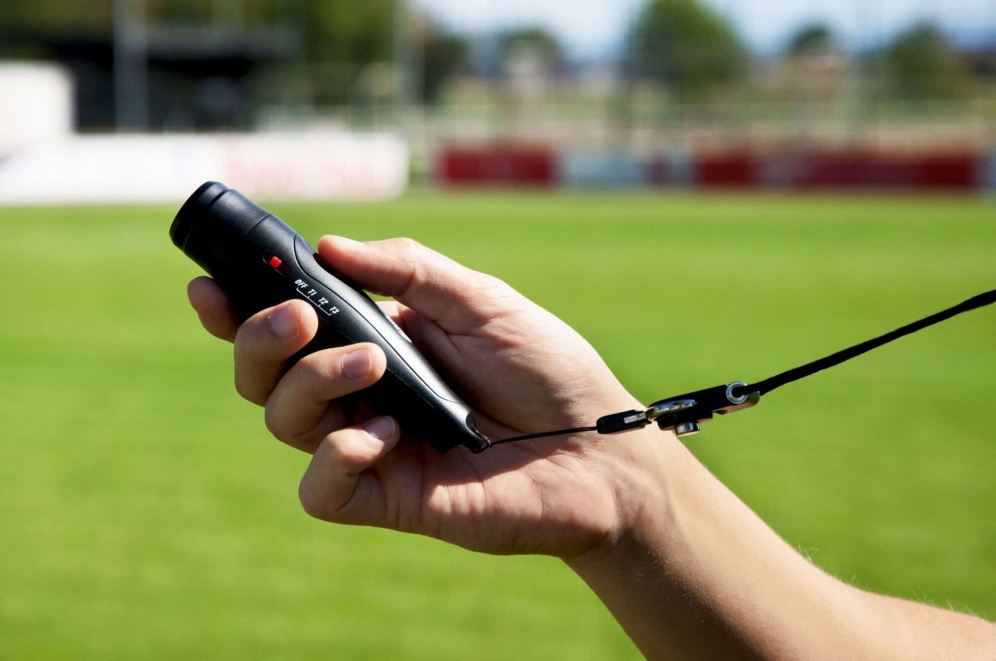 Image du produit : SIFFLET ELECTRIQUE - 3 TYPES DE TONALITÉ - 120DB - HYGIÉNIQUE