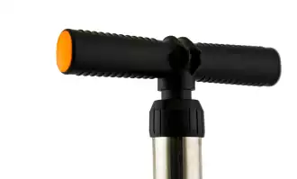 Pompe à air verticale