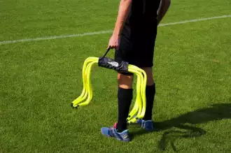 Poignée de transport pour haies / poteaux de slalom