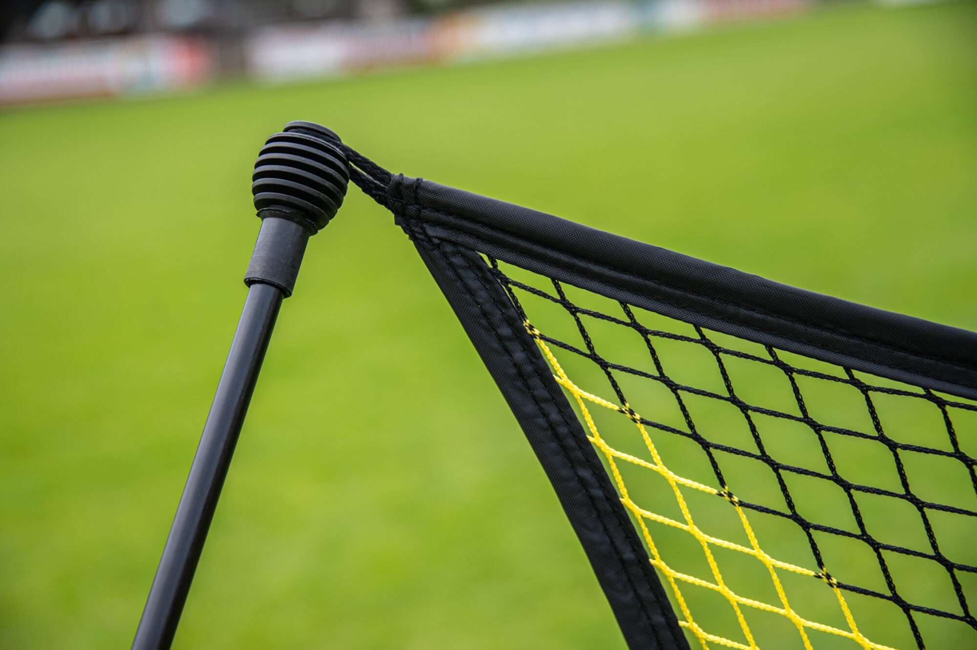 Image du produit : Filet de rebond 240 x 150cm - Idéal pour jouer au foot